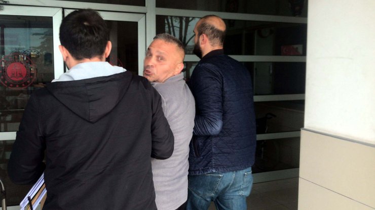 Zonguldak'ta ayrıldığı kadını bıçaklayan şüpheli adliyeye sevk edildi