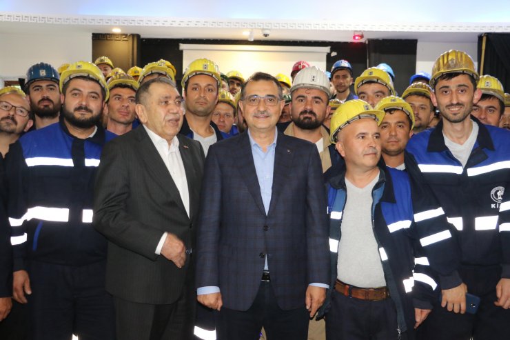 Bakan Dönmez: Bu seçim sadece Türkiye’nin seçimi değil