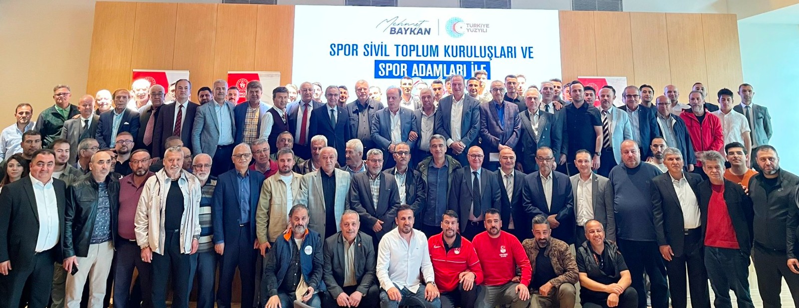 baykan-spor-ailesine-veda-etti-001.jpg