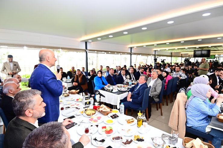 Bakan Karaismailoğlu: Önce CHP'de kıyamet kopacak, sonra da diğerlerinde