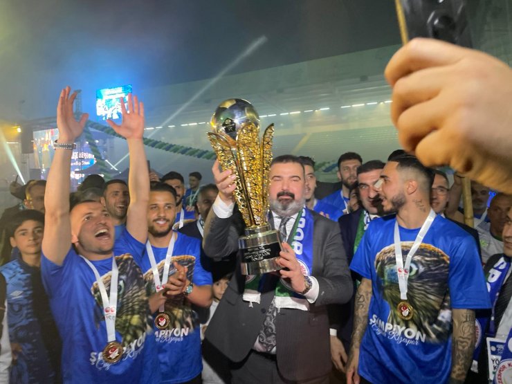 Rizespor 'Süper Lig'e Merhaba' töreni ile kupasını aldı