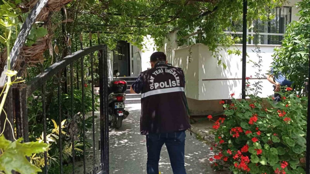 Karı koca tabancayla vuruldu