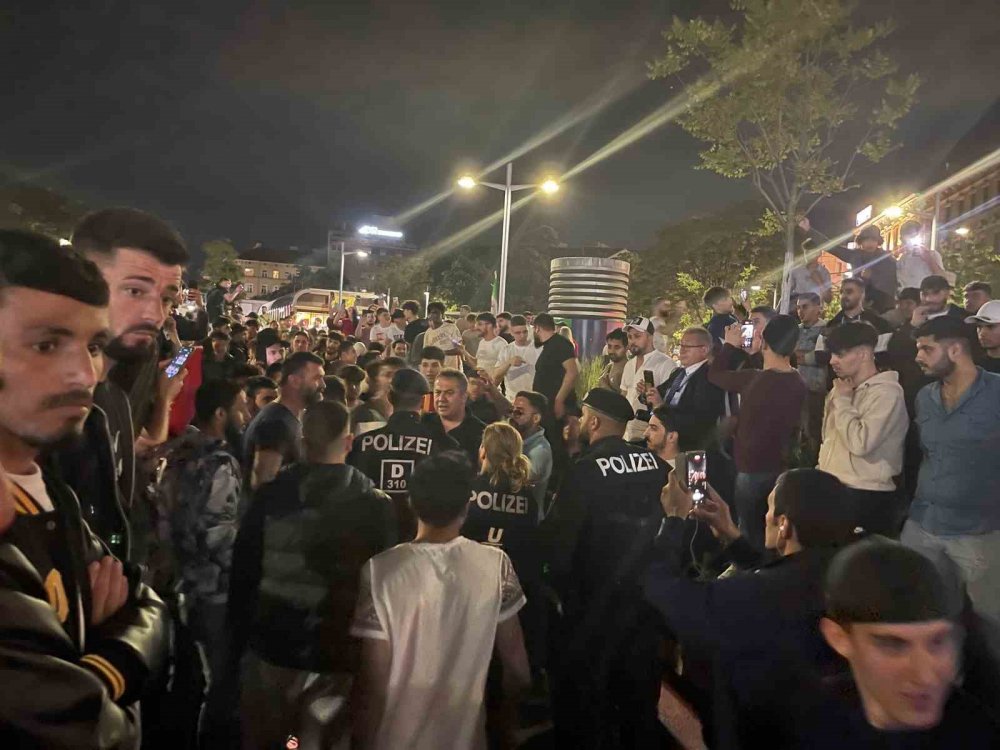 Viyana’da seçim zaferi coşkuyla kutlandı