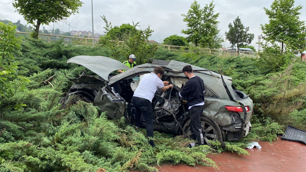 Aynı noktada 2 kaza