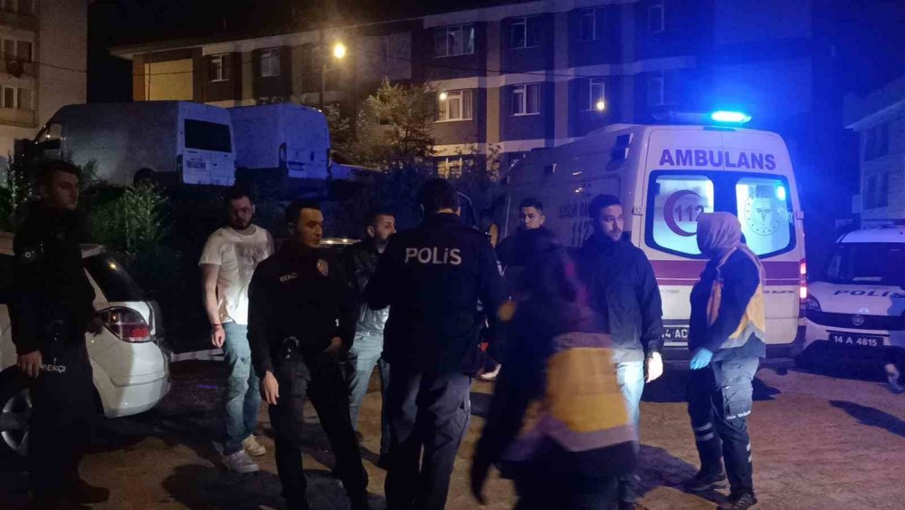 Şampiyonluk kutlamalarında yol verme kavgası! 1 kişi hastanelik oldu