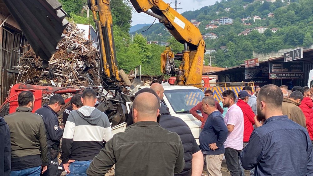Kozlu sanayi sitesinde oksijen tüpü patladı, 1 işçi öldü