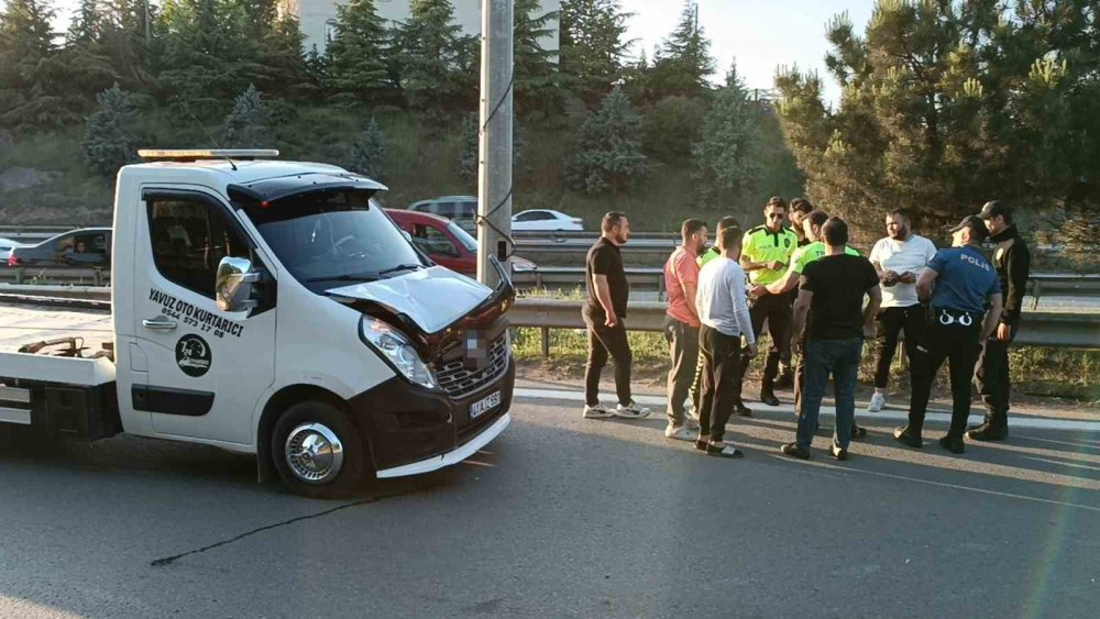 E-5’te çekicinin çarptığı yayanın iki bacağı da kırıldı