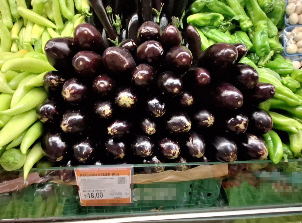 Halde 2, semt pazarında 4, market rafında 9 lira