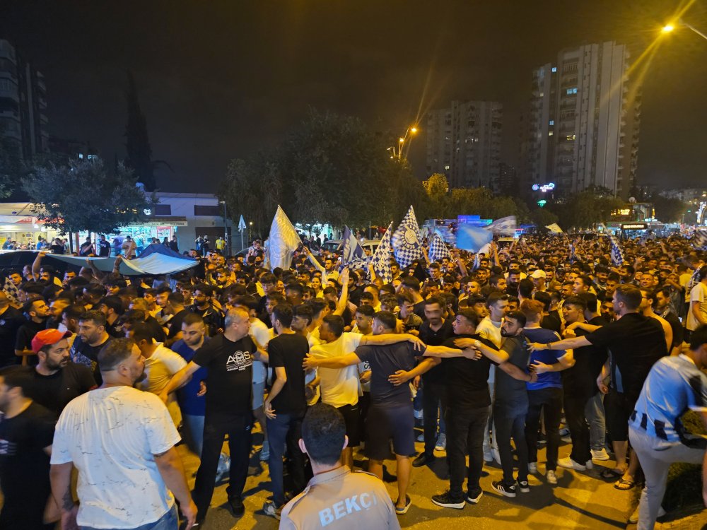 Adana Demirspor'un Avrupa hesabı tuttu; sıra transferde