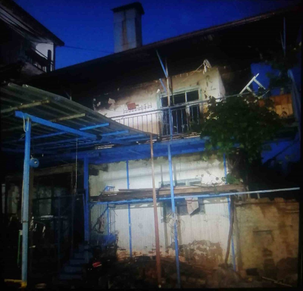 Piknik tüpü patladı: 1 ölü, 1 yaralı