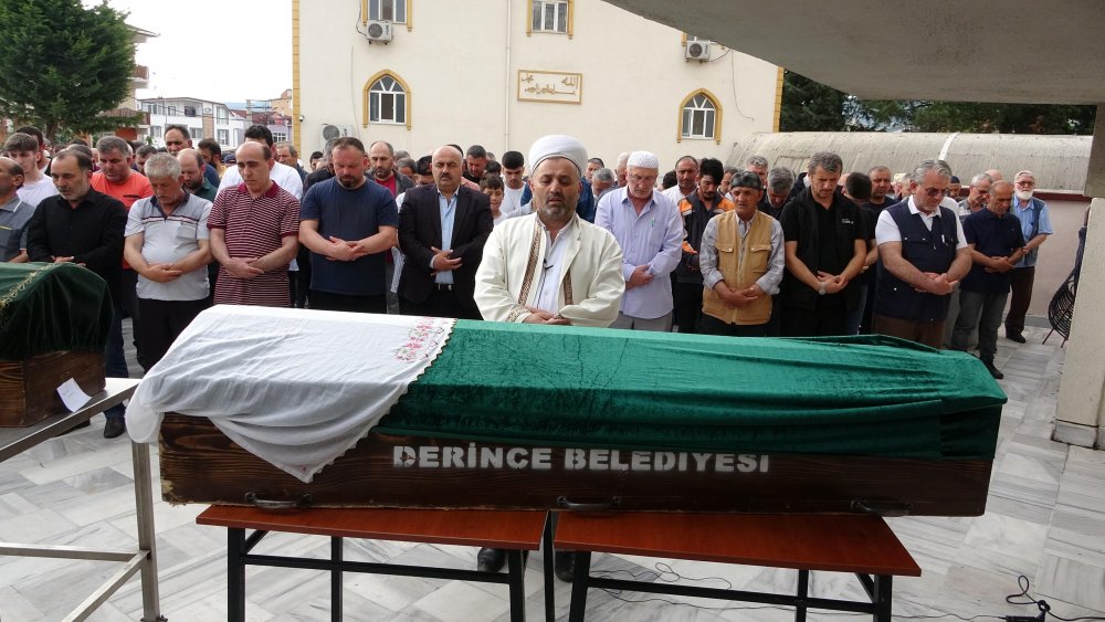 Kocasının döverek öldürdüğü Sinem, toprağa verildi