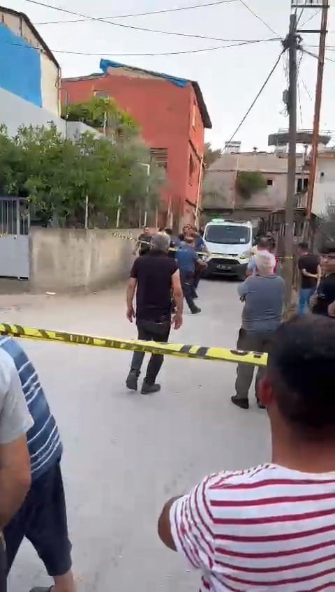 Boşanma aşamasındaki eşini tabancayla ağır yaralayan koca, intihar etti