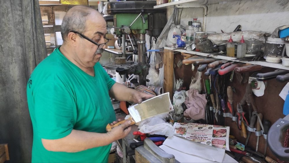 Bıçaklar kurbana hazırlanıyor