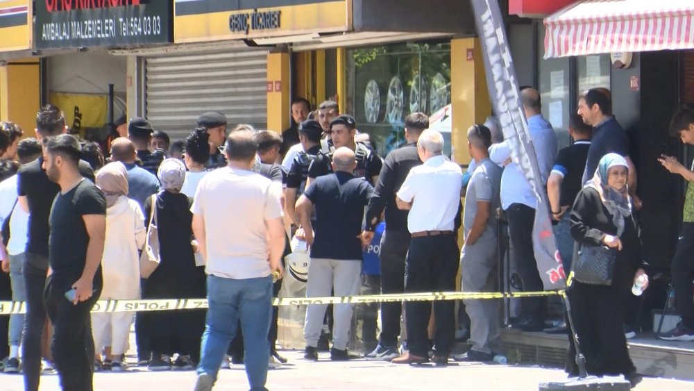 Husumetlisini av tüfeğiyle öldürüp teslim oldu