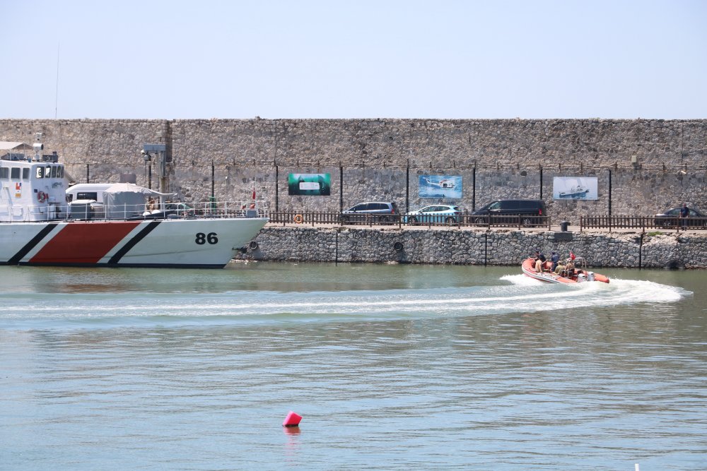 Liman'da ‘mayın’ şüphesi
