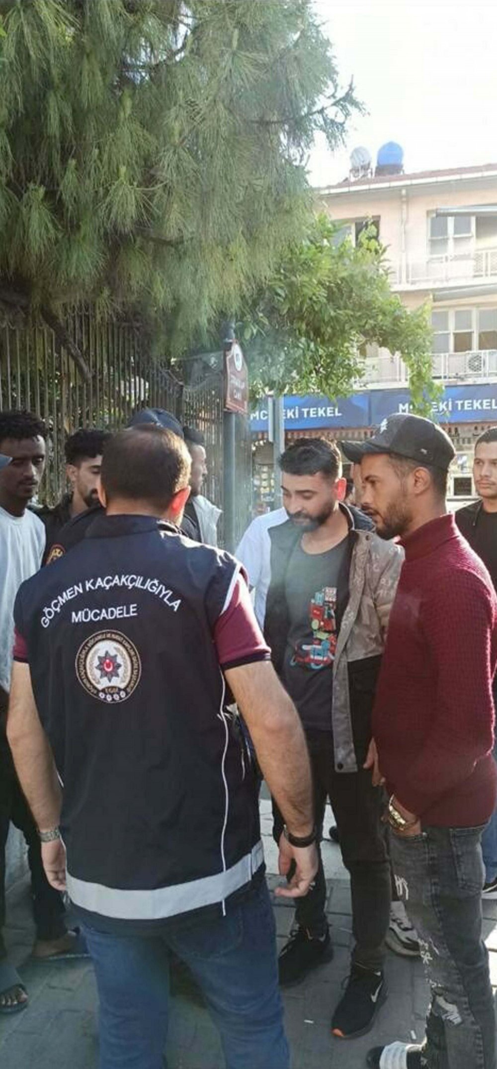 120 kaçak göçmen yakalandı