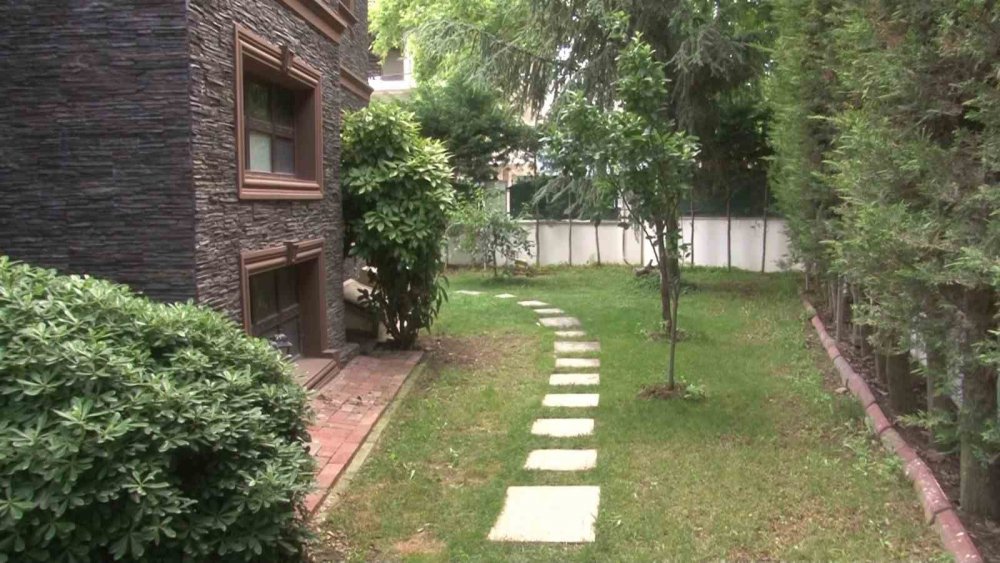 Silahlı maskeli soygun! 20 milyon lirayla kayıplara karıştılar