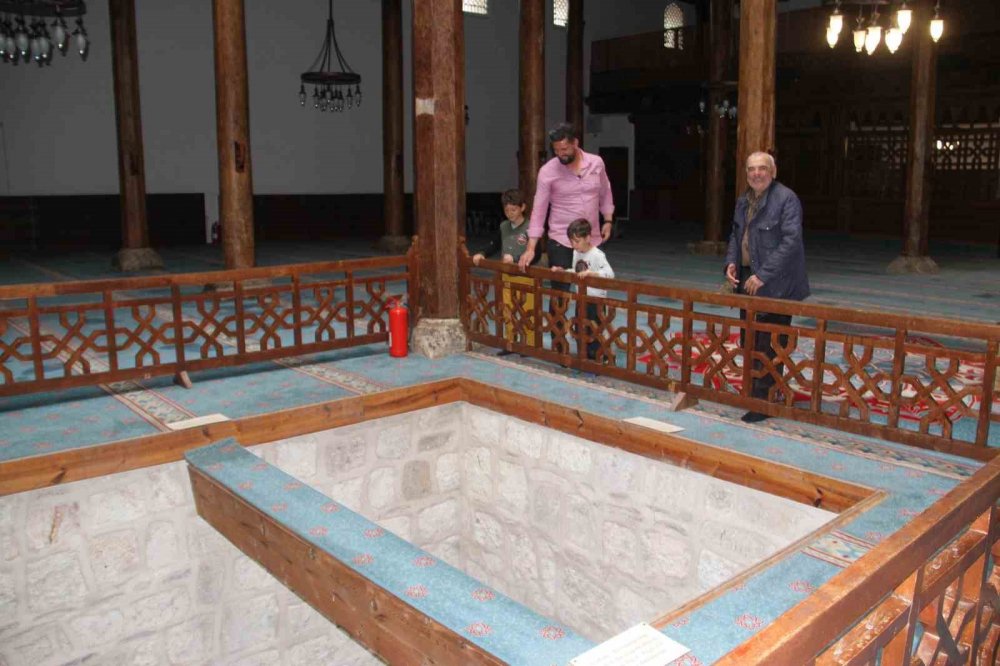 Dünyanın en büyüğü Konya'da bulunuyor! Yoğun ilgi görüyor