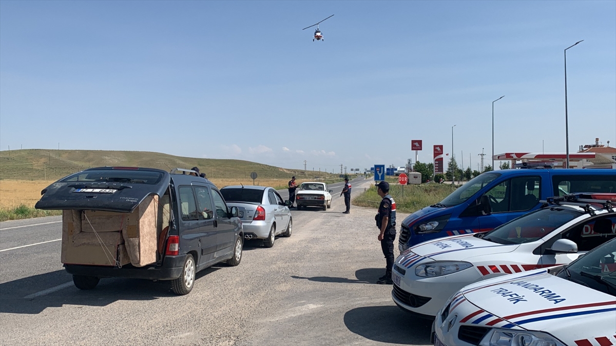 aa-20230630-31558989-31558987-konyada-cayrokopter-ile-trafik-denetimi-yapildi.jpg