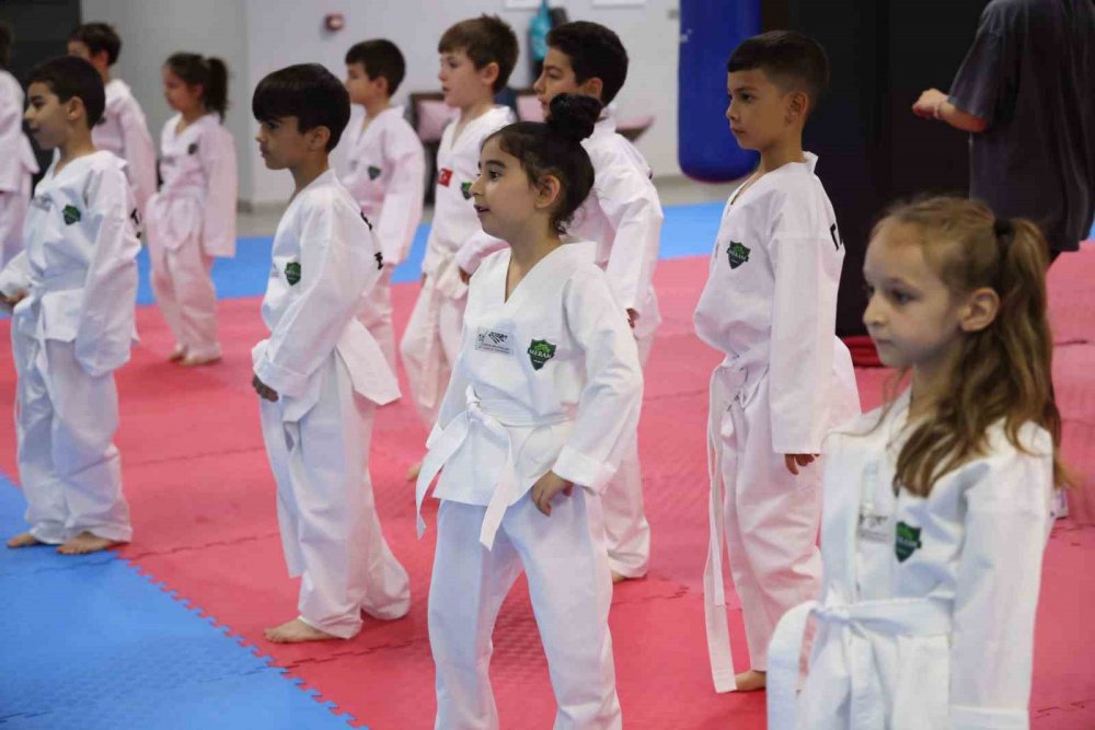 Yaz Meram'da verimli geçiyor