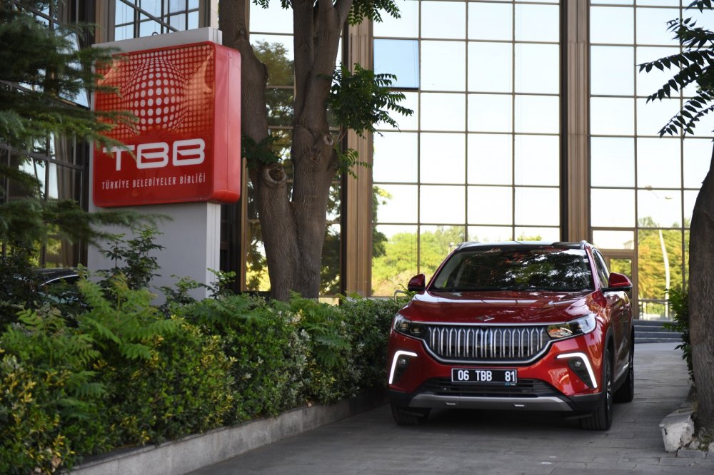 Togg, TBB'nin yeni hizmet aracı oldu