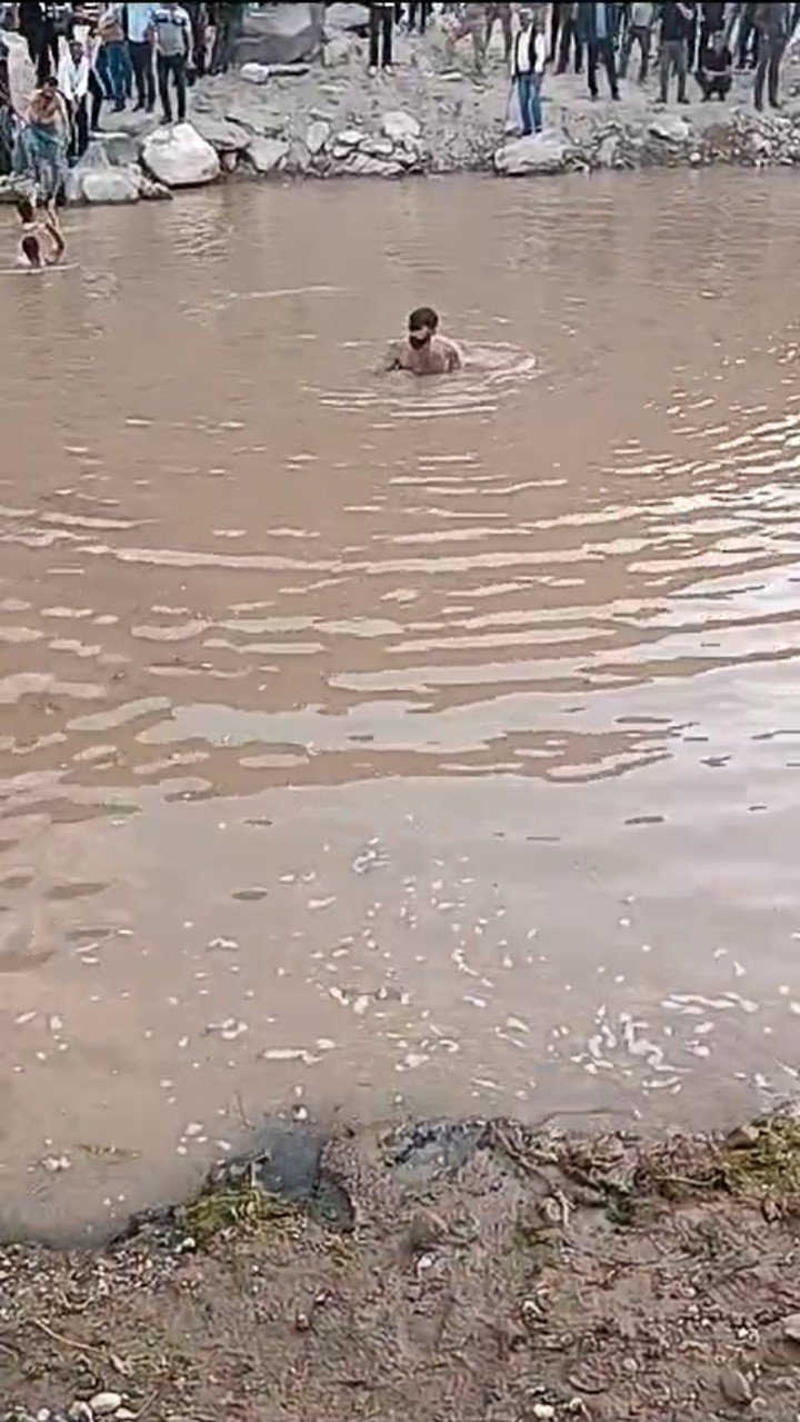 Gölete düştü, hayatını kaybetti