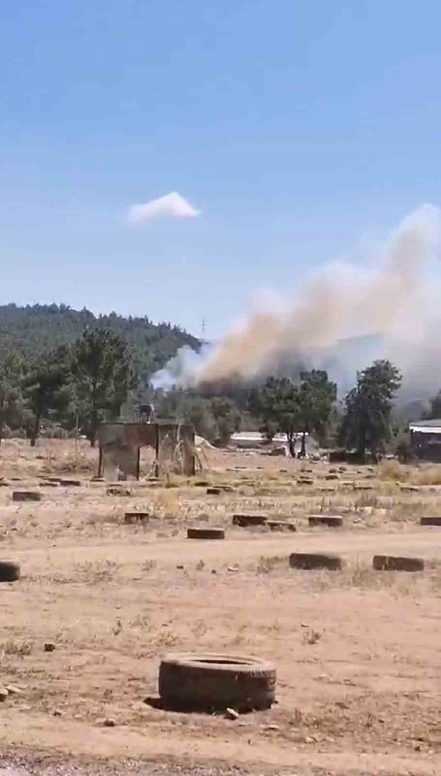 Marmaris’te iki ayrı noktada orman yangını başladı