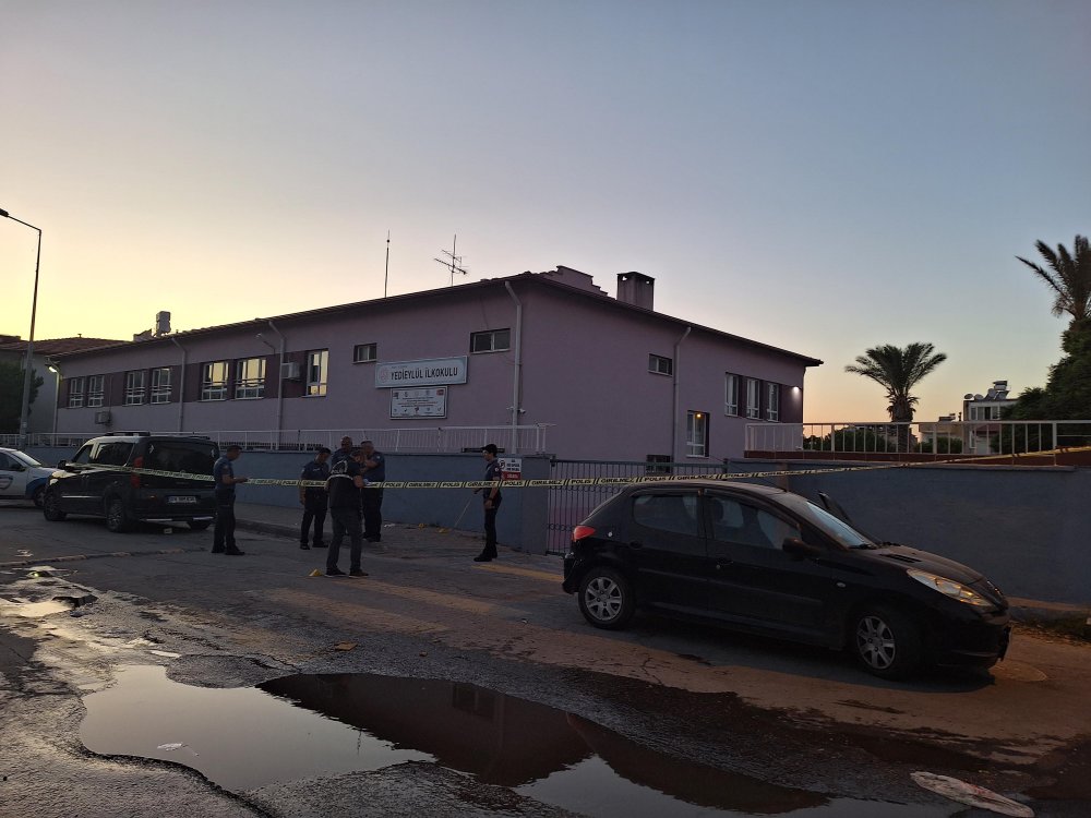 Otomobille önünü kestiği kadın tarafından öldürüldü