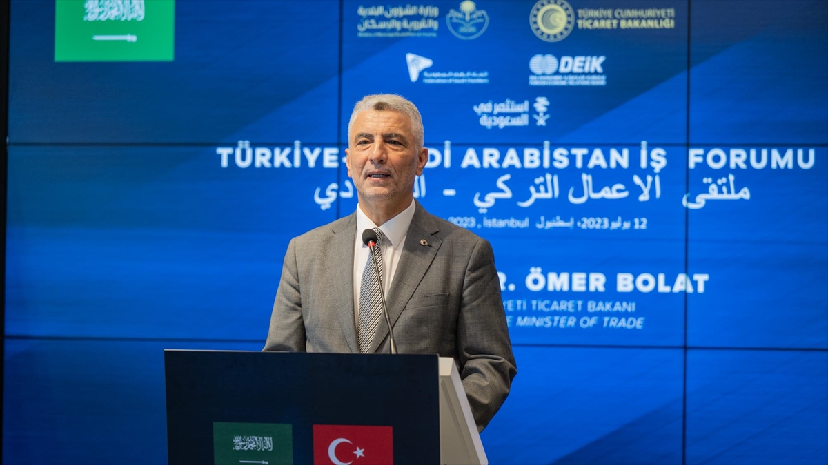 turkiye-suudi-arabistan-is-forumu.jpg