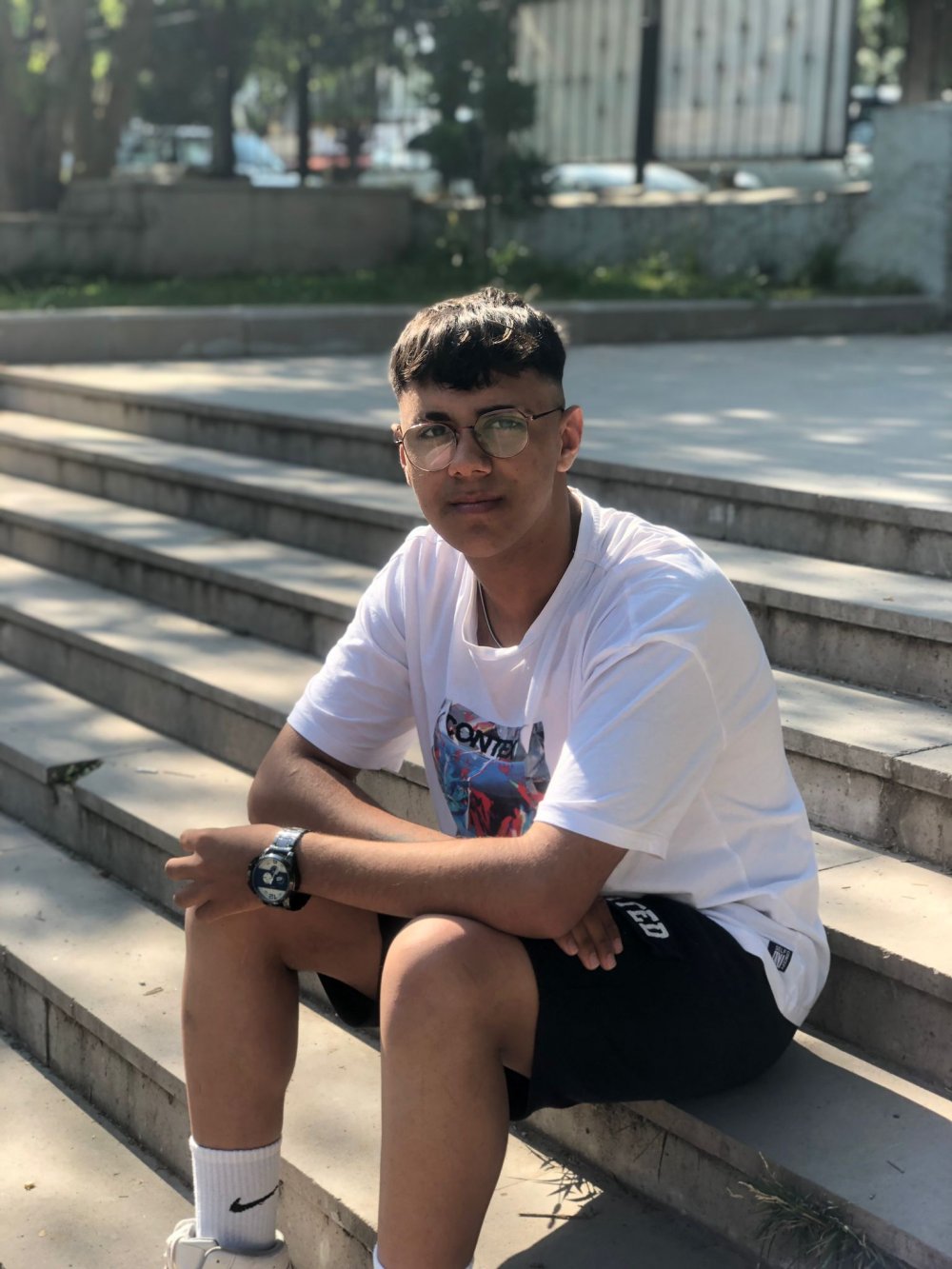 Otomobilin çarptığı İran vatandaşı hayatını kaybetti