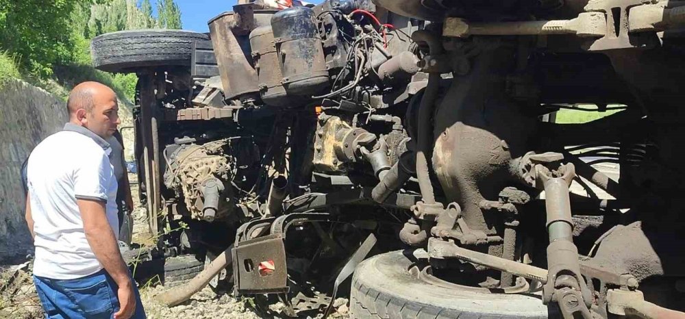 Ölüm kavşağında yine can kaybı