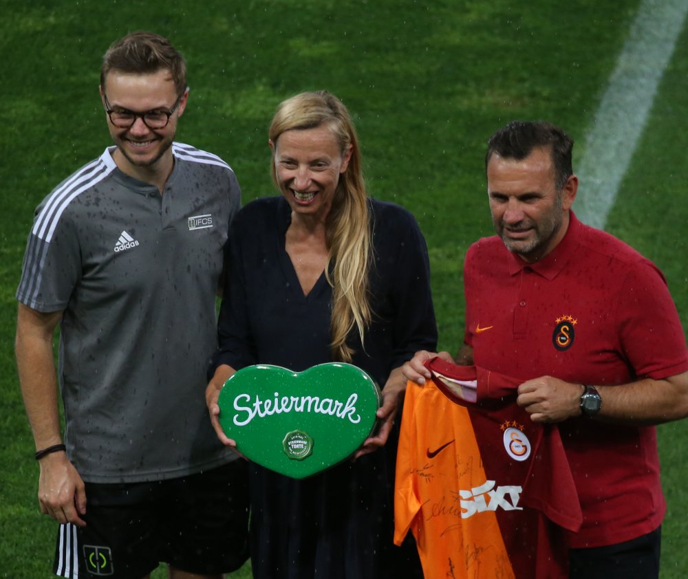 Galatasaray hazırlık maçında 2-0 mağlup oldu