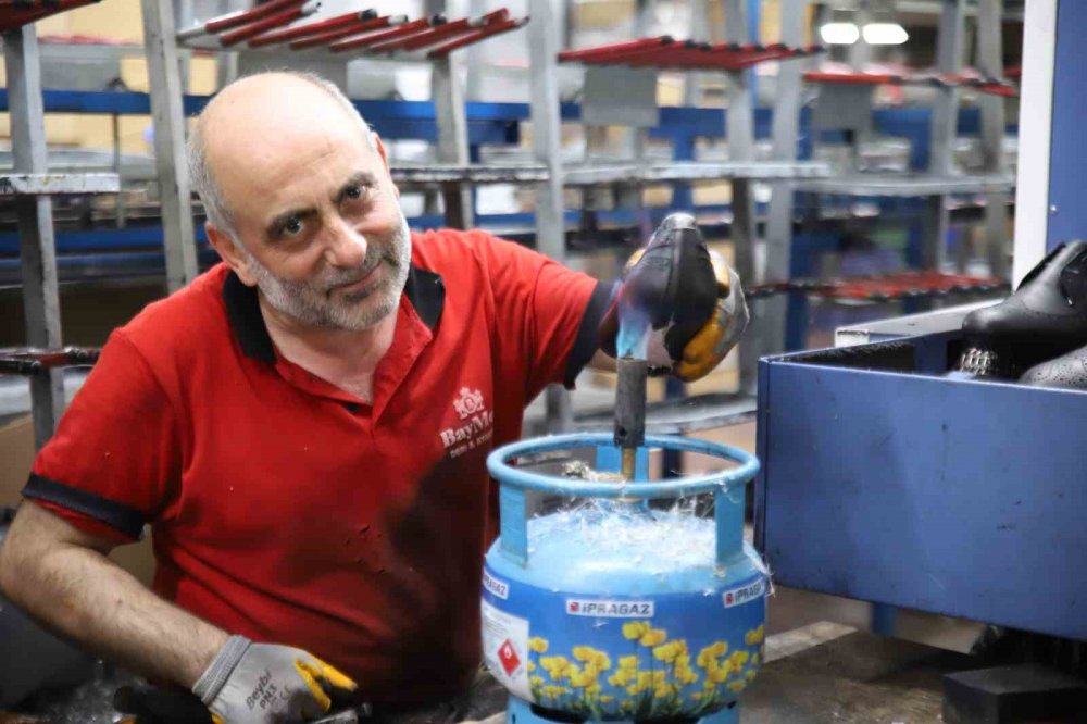 Rus-Ukrayna savaşı ile Avrupalı ülkeler yönünü Gaziantepli ayakkabı üreticilerine çevirdi