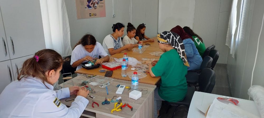 Konya Büyükşehir'in Hatay'a desteği sürüyor! İkinci merkez açıldı