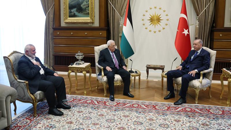 cumhurbaskani-erdogan-abbas-ve-haniye-ile-gorustu.jpg