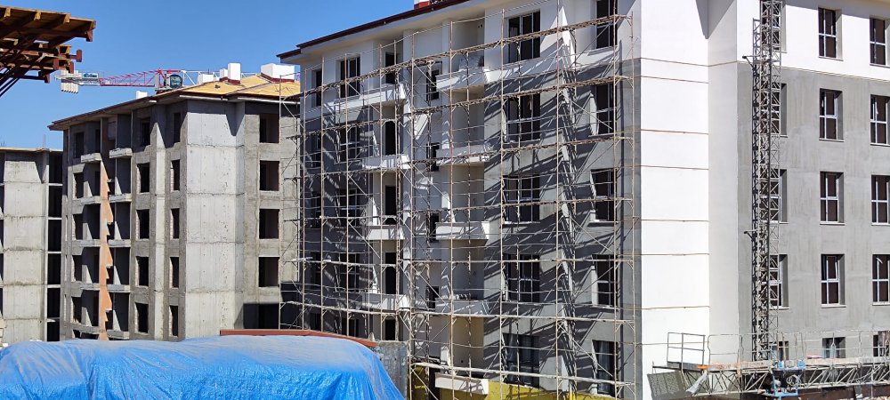 Depremzede konutları hızla yükseliyor