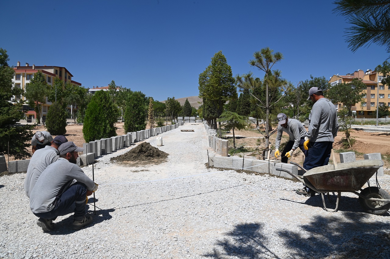 yelda-parkinda-ikinci-etap-calismalari-suruyor-002.jpg