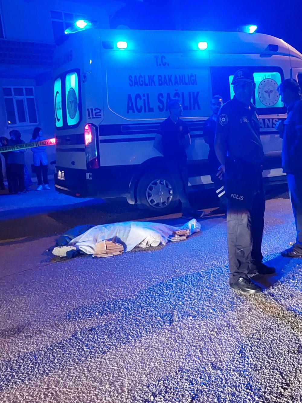 Otomobilin çarptığı bedensel engelli kadın hayatını kaybetti