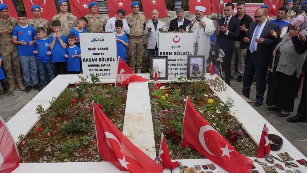 Eren Bülbül, şahadetinin 6’ncı yıl dönümünde kabri başında anıldı