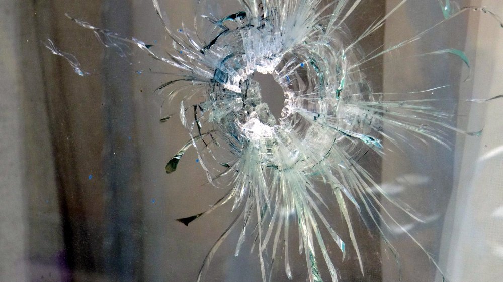 Bin lira için evi kurşunladılar