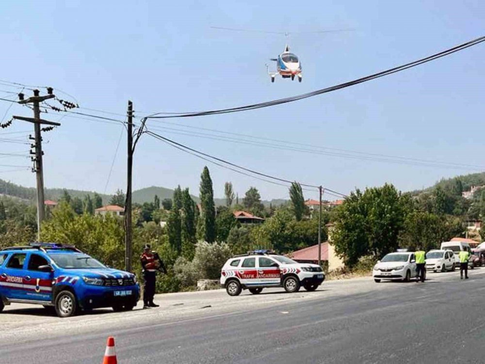 ‘Cayrokopter’ ilk denetimini yaptı