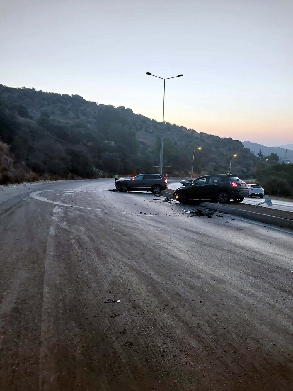Oyuncu Olgun Şimşek, trafik kazası geçirdi