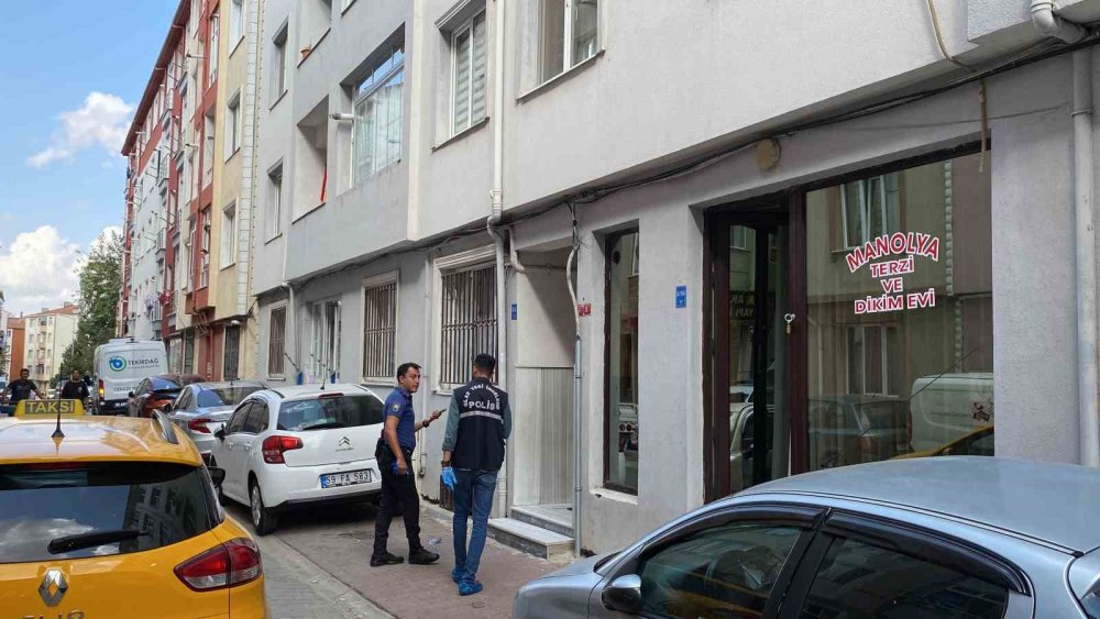 Şizofreni hastası evinde ölü bulundu