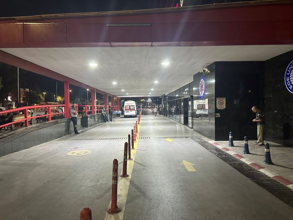 Gaziantep’ten İzmir'e gelip husumetlisini bıçakladı