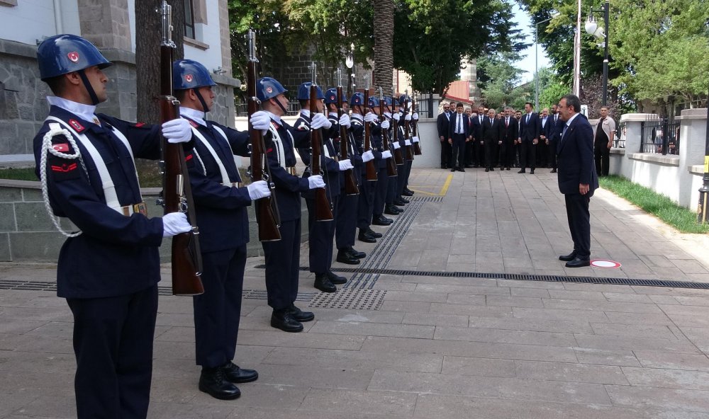 Cevdet Yılmaz: Aile ve gençlik bankasını kuracağız