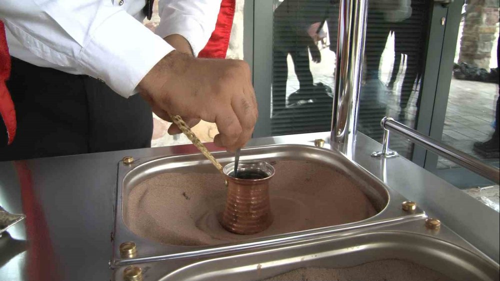 Osmanlı’dan günümüze kahvenin yolculuğu