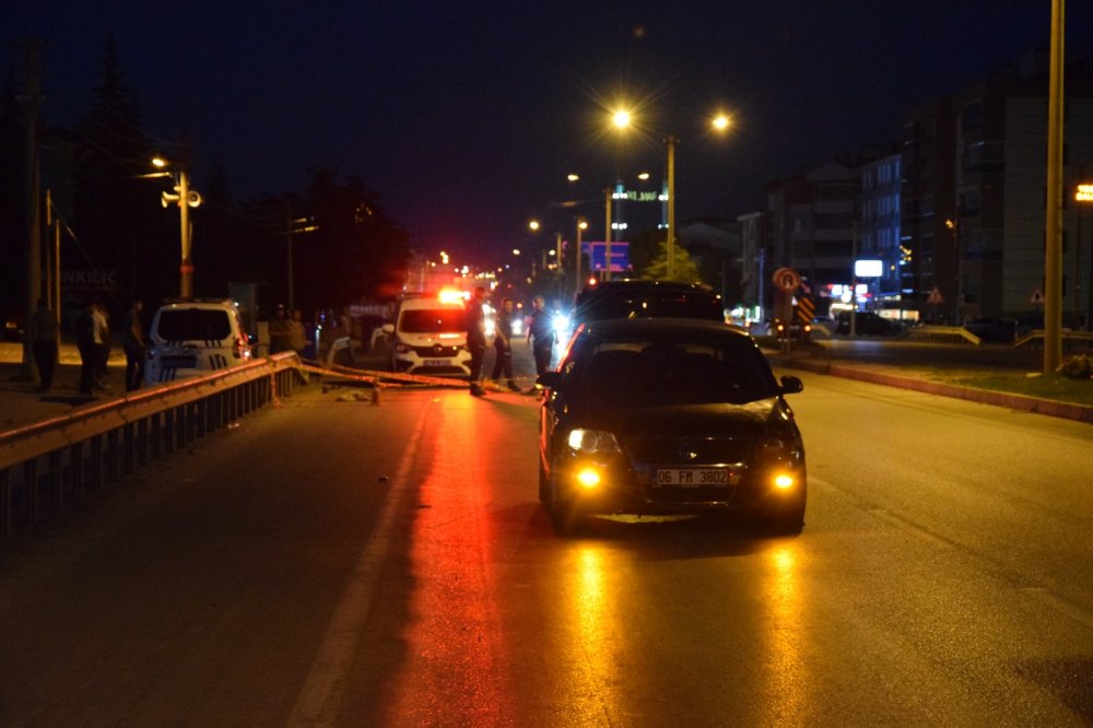 Konya'da otomobille çarpışan motosikletin 21 yaşındaki sürücüsü öldü