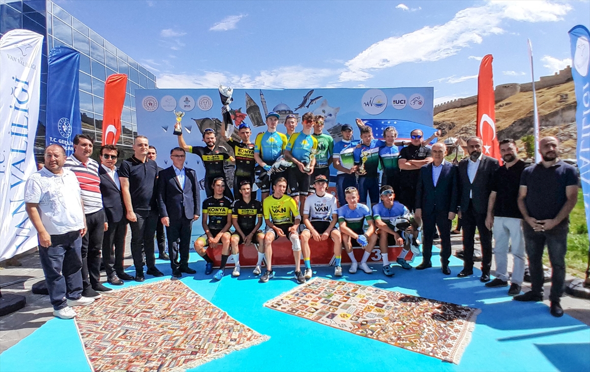 tour-of-van-uluslararasi-yarista-konya-derece-elde-etti.jpg
