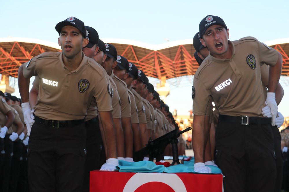 Bakan Yerlikaya: Bize yan bakana düz bakmayacağız
