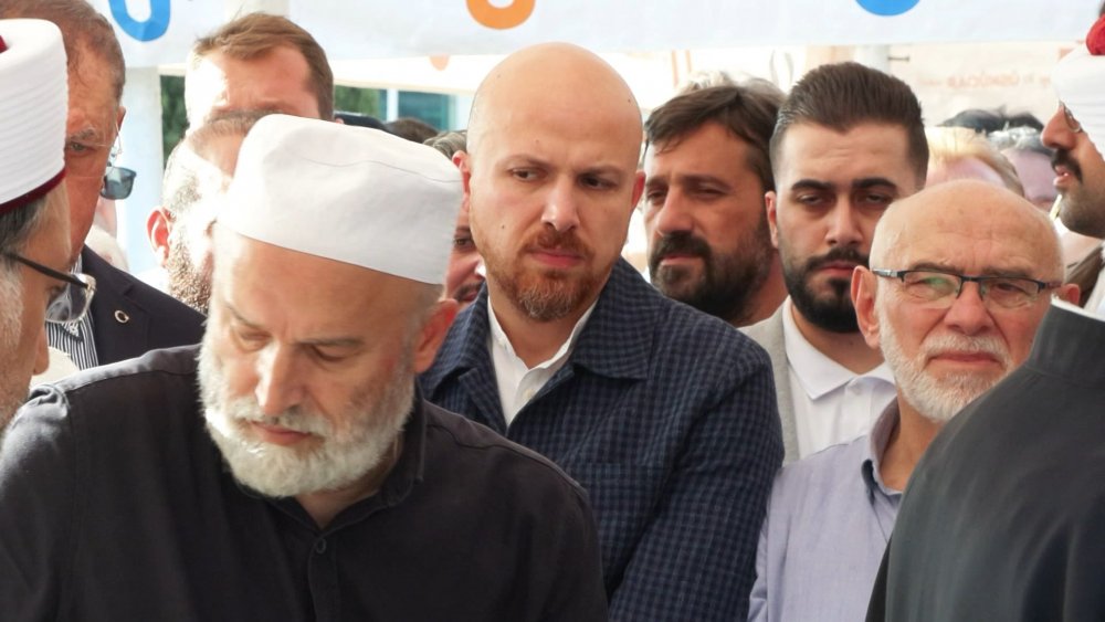 Cumhurbaşkanı Erdoğan'ın kuzeni Mehmet Mutlu son yolculuğuna uğurlandı